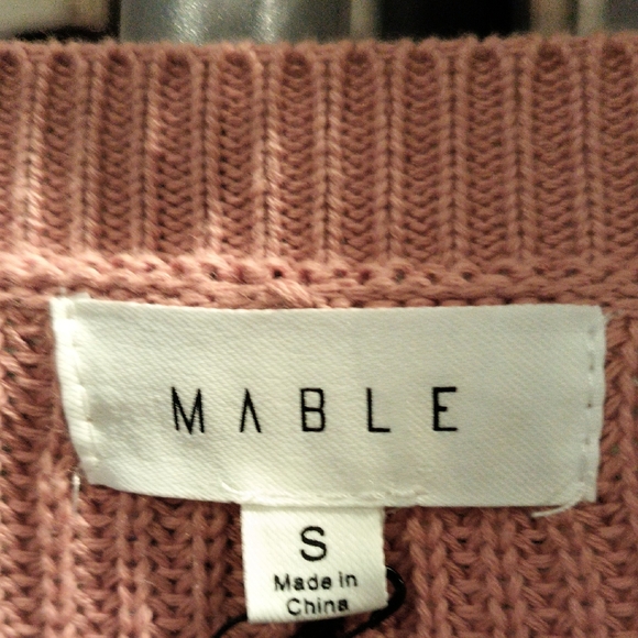 NWT MABLE Salmon "Seaside" Cropped Knit Sweater Size Small - Picture 1 of 13